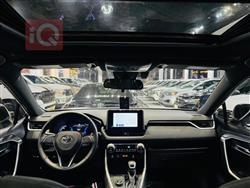 تۆیۆتا ڕاڤ 4